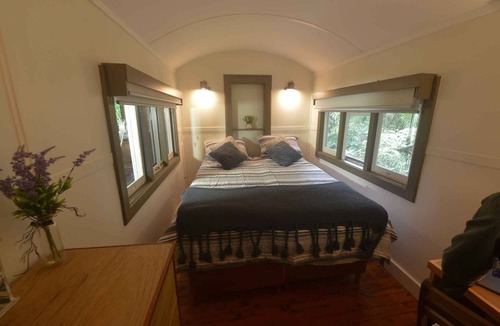 Barkers Vale House | Unique hideaway train carriages experience.