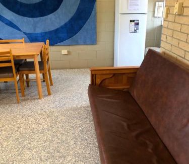 Emu Park Apartment | Unit 3 Pattison