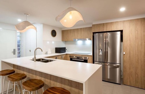 Maroochydore Apartment | Unit 4 Sundeck Gardens