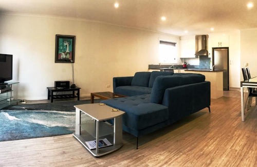 Narooma House | Unit 8 - Boardwalk