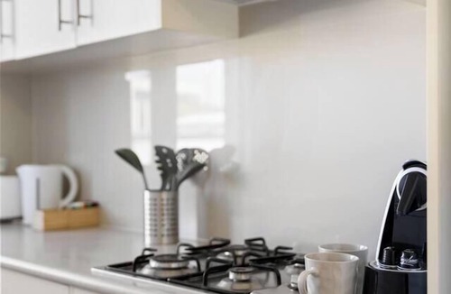 Unley Apartment | Unley Nook Cosy Living near CBD Parklands and Dining