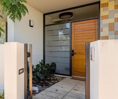 Floreat House | Upscale Neighbourhood Guest Quarters