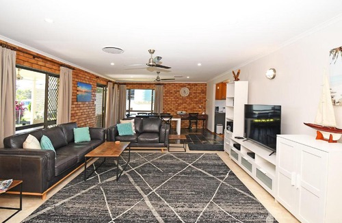 Urangan Apartment | Urangan Harbour Bungalow