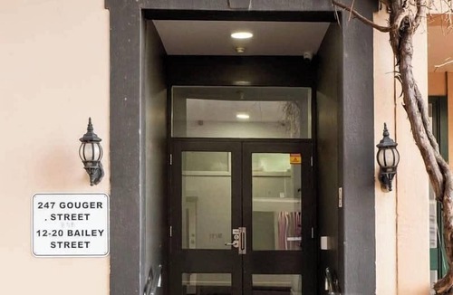 Adelaide Central Business District Apartment | Urban Oasis Chic CBD Suite with WiFi - Walkable