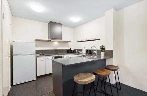 East Perth Apartment | Urban Oasis on Hay Street