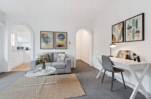 Prahran Apartment | Urban Oasis @ Prahran