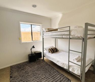 Doreen House | Urban Pause on Duffy - Doreen