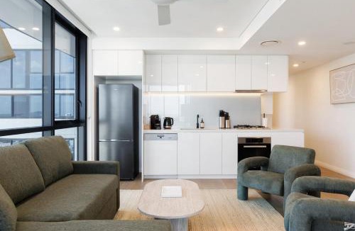 Fortitude Valley Apartment | Utopia Apartments 2 Bed, 2 Bath, Parking, Pool, Gym