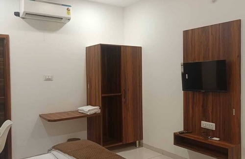 Indore Hotel | Vaatsalya Rooms