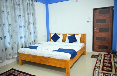 Bomdila House | Valley Of Pines