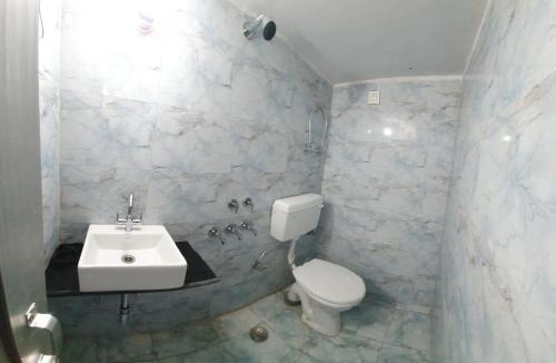 Champawat House | Valley View
