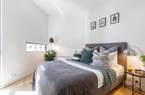 Docklands Apartment | VAQUAY Scandi Boho In Docklands