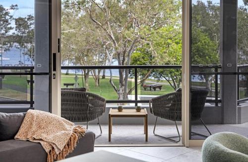 Noosaville Apartment | Varenna on Como