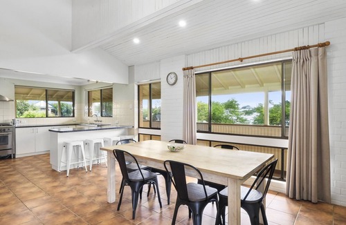 Mullaway House | Verandah Sunrise - Mullaway village