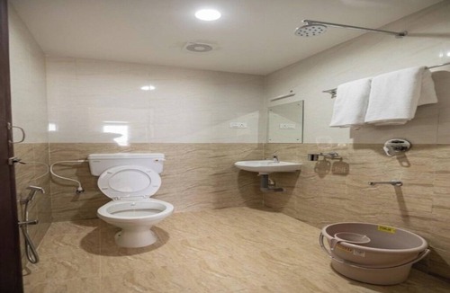 Peelamedu Hotel | Viba Residency