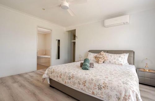 Victoria Point Bed & Breakfast | Victoria Point Private Residential Room with Private Bathroom