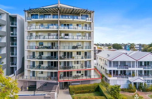 Rockhampton Apartment | Victoria's Apartment | Riverfront, Pool, CBD