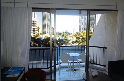 Surfers Paradise Apartment | View Hotel - Private Apartments Hosted by Coastal Letting Co