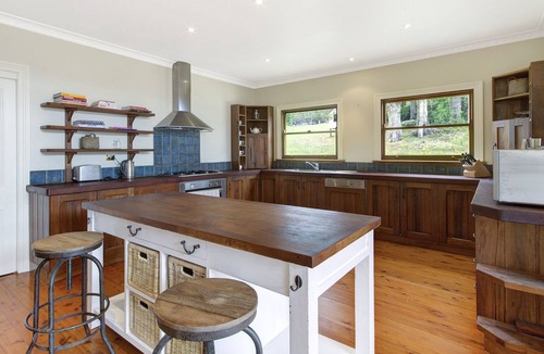 Upper Kangaroo River House | Views, Pool, Spa, Luxury Comforts