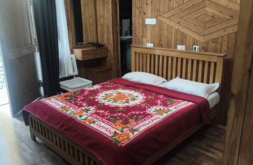 Kichha Hotel | Vikas Hotel