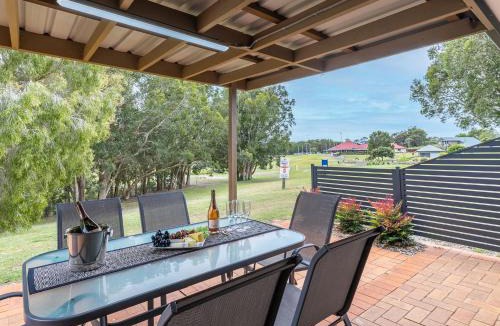 Salamander Bay Villa | Villa 121 Horizons