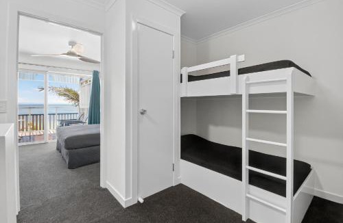 Brisbane Waterfront Villa | Villa 52 Tangalooma