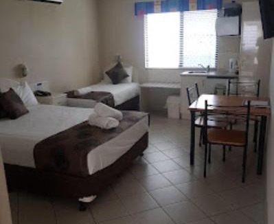Rockhampton Hotel | Villa Capri Motel