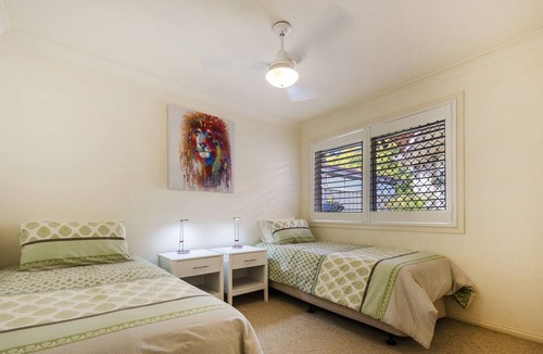 Grafton Villa | Villa Charelle in Fitzroy
