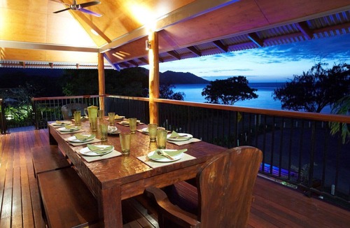 Horseshoe Bay House | Villa Kembali