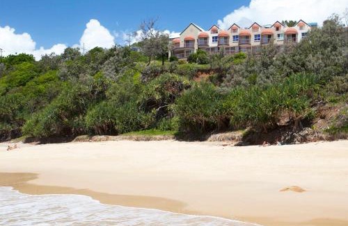 Coolum Beach Villa | Villa Seascapes