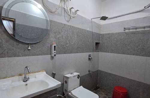 Ayodhya House | VIP Inn