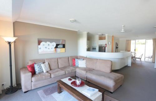Sunshine Beach Apartment | Visit the Cote D'Azur in Sunshine Beach