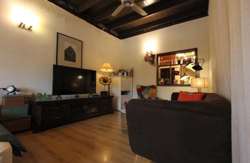 Kampung Jawa House | Vista Rio - Scenic River View, Walk to Jonker St
