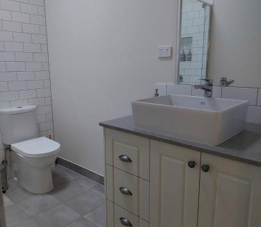 Castlemaine Apartment | Vivian's Rest