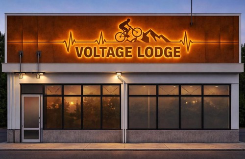 Collie Cabin | Voltage Lodge Collie