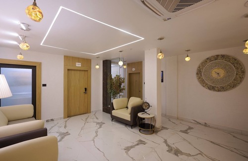 Yupia Hotel | Voyage Eastin Suites