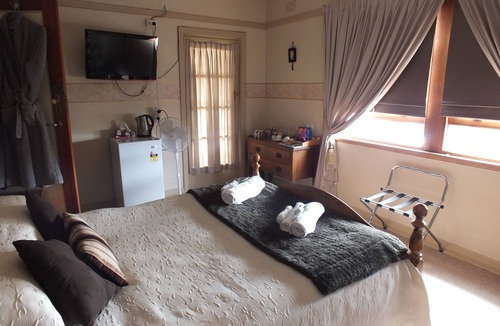 Walcha House | Walcha Royal Accommodation