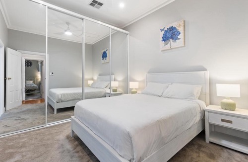 North Adelaide House | Walk to Adelaide Oval & CBD with Luxury Cottage