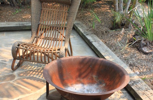 Avalon Beach House | Walk to Avalon Beach - Gorgeous Beach house & Cabin - Child & Pet friendly