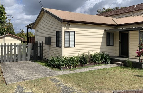 Wamberal Cottage | Wamberal Beach Cottage on Ocean View Drive