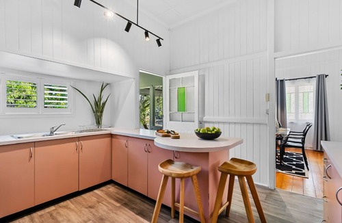 Wandal House | Wandal Haven 3BR King + 2 Doubles Pets OK
