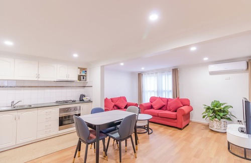 Warburton Hotel | Warburton Lodge