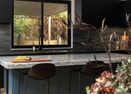 Warburton House | Warburton Stays Deluxe Oasis