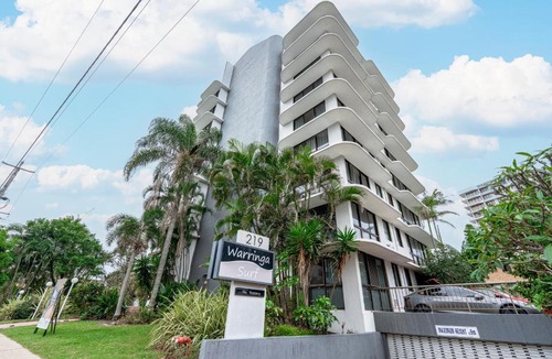 Surfers Paradise Apartment | Warringa Surf Holiday Apartments