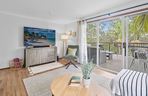 Hyland Park House | Waterfront Creek Access, Large Entertaining Deck, Minutes to Beaches
