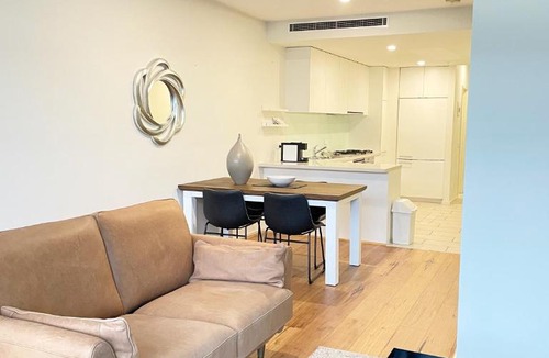 Docklands Apartment | Waterfront Melbourne Apartments