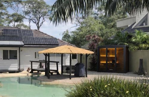 Lake Munmorah Villa | Waterfront Oasis Lakefront Villa with Pool and Sauna