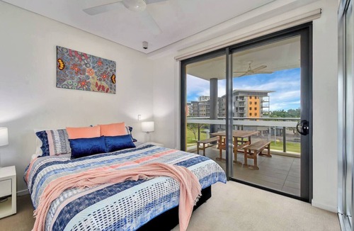 Darwin City Centre Apartment | Waterfront Pearl Suite: 2 Bed Luxury Apt by Tropical BNB