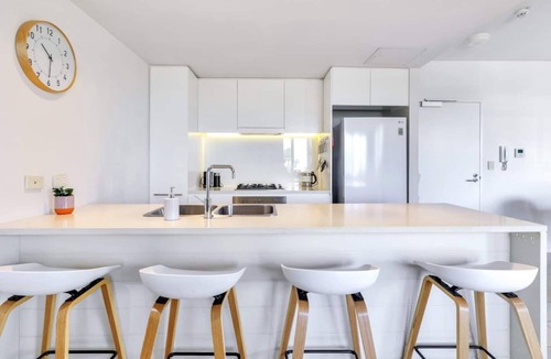Darwin City Centre Apartment | Waterfront Sunset Suite: 1 Bed Apt, Sunset Views