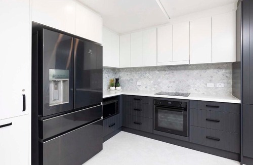 Forster Apartment | Waterline 304